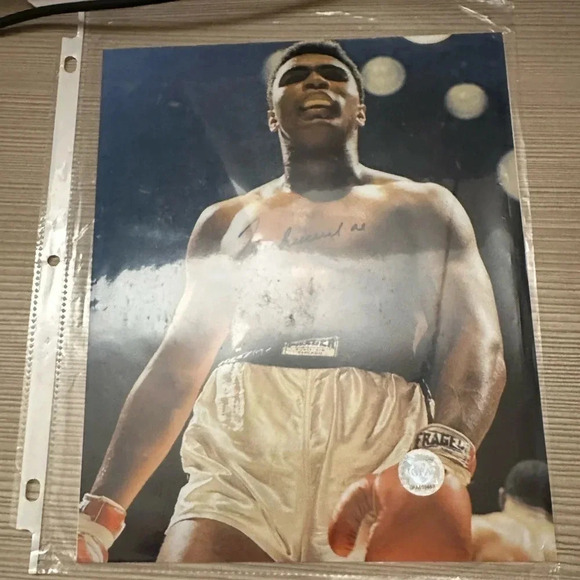 Muhammad Ali autographed photo - Picture 1 of 3